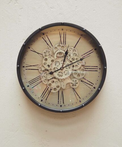 Geneva clock