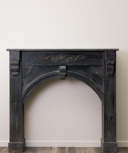 Console-fireplace-black-patina-Beaulieu-chehoma-31670
