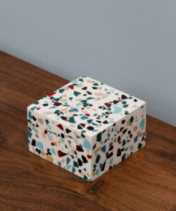 Petite-boîte-style-terrazzo-chehoma-33960