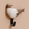 crochet-oiseau-blanc-bois-naturel-chehoma-37049-01.jpg