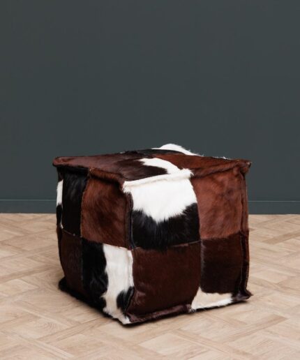 pouf-carre-peau-de-vache-chehoma-40053.jpg