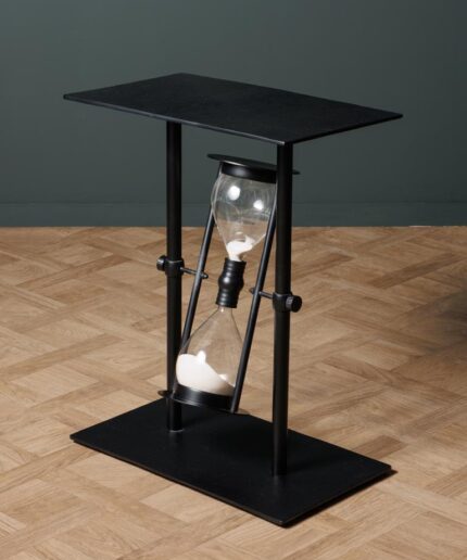 table-d-appoint-voyage-dans-le-temps-chehoma-38034.jpg