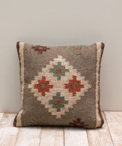 coussin-kilim-losanges-verts-et-rouges-chehoma-32525.jpg