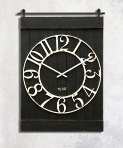 horloge-bois-noir-barney-chehoma-32776.jpg